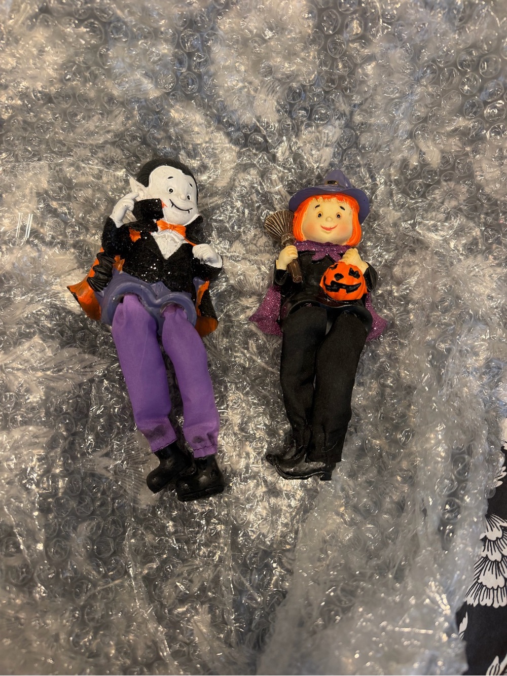 Dracula Witch Dangle Leg Halloween Decor Set